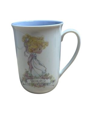 VINTAGE Beverly Precious Moments Tea Mug with Floral Design 1991 Ensenco 6oz